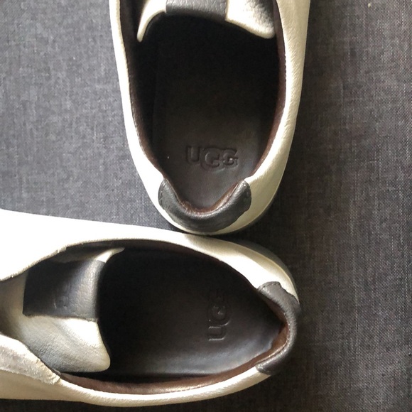 UGG men sneakers(UGG Japan)( not available in USA) - Picture 2 of 5